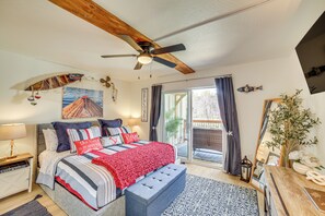 Apartment (1 Bedroom) | Interior - Walk to Branson Landing: Condo w/ Resort Amenities (Branson)