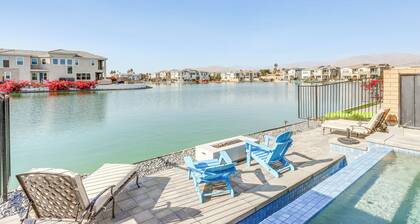 Luxe Indio Lake House 7 Mi to Coachella!