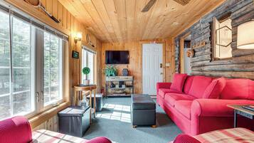 House (2 Bedrooms) | Bahagian dalam