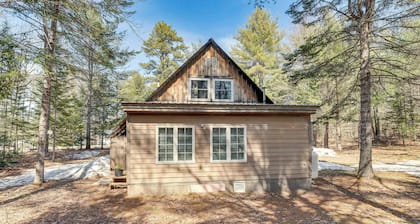 2 Mi to Ossipee Lake: Forest-view Sanctuary!