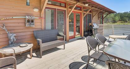 2 Docks + Paddleboard: Lakefront Alabama Retreat!