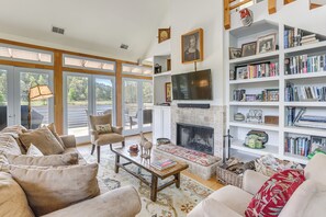 Casa (2 Bedrooms) | Interior