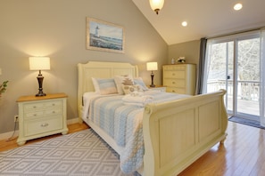 Cottage (3 Bedrooms) | Interior - 1 Mi to South Village Beach: Bbq-ready Retreat (West Dennis)