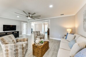 House (5 Bedrooms) | Interior - Waterfront Retreat w/ Pool & Yard in Sarasota (Sarasota)