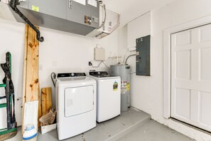 House (5 Bedrooms) | Interior - Waterfront Retreat w/ Pool & Yard in Sarasota (Sarasota)