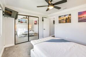 House (3 Bedrooms) | Interior - Pool, Spa & City Views: Luxe Home in San Diego! (San Diego)