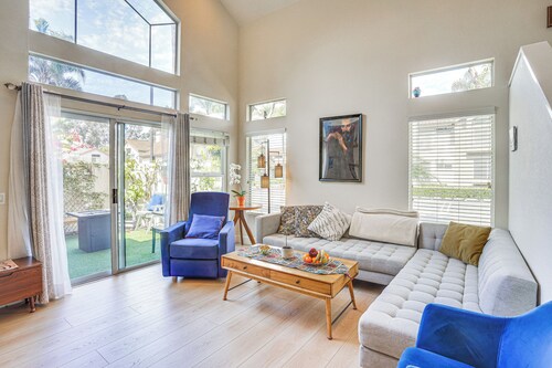 Spa Access & Private Patio: Laguna Niguel Townhome