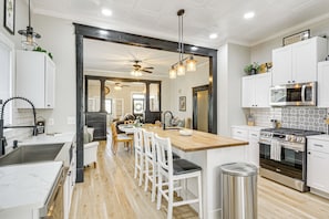 House (3 Bedrooms) | Interior - Fire Pit: Pet-friendly Mt Vernon Gem! (Mount Vernon)