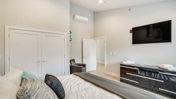 ์ํํธ (3 Bedrooms) | ๋ด๋ถ
