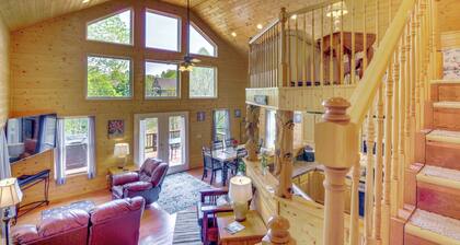 3 Mi to Marina: Cabin w/ Hot Tub in Byrdstown!