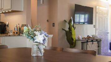 Ferienhaus | 4 Schlafzimmer, Internetzugang