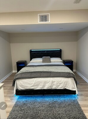 1 bedroom, iron/ironing board, free WiFi, bed sheets