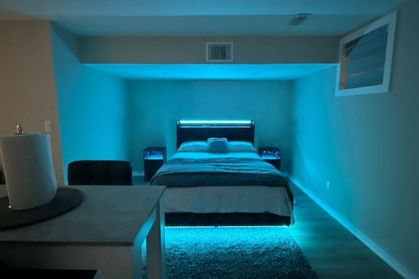 1 Schlafzimmer, Bügeleisen/Bügelbrett, kostenloses WLAN, Bettwäsche