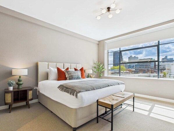 4 bedrooms, desk, iron/ironing board, travel cot