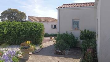 Enceinte de lâhĂ©bergement