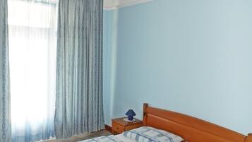 Apartment | 2 bedrooms, iron/ironing board