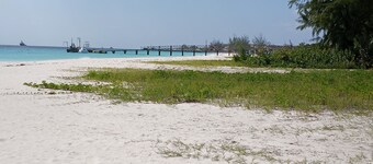 Two-bedroom house for rent in the city,  2 minutes from popular Brown's Beach.