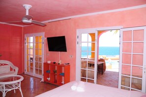 5 Schlafzimmer, Bügeleisen/Bügelbrett, WLAN, Bettwäsche