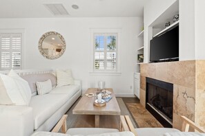 House, Partial Sea View | Living area | 42-inch Smart TV with digital channels - 30A Sunset Beach House - Villa Infinity (Panama City Beach)