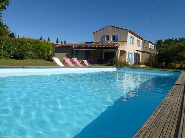Piscine extérieure
