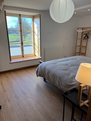 3 Schlafzimmer, Bügeleisen/Bügelbrett, Reisekinderbett, kostenloses WLAN
