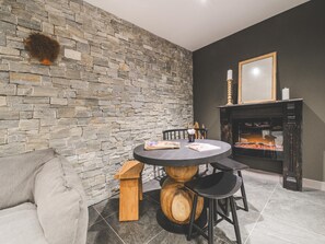 Apartment | Dining - Apartment in Plan Peisey Near Vanoise Park (Peisey-Nancroix)