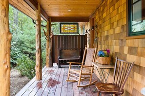 Terrace/patio - Charming Luxury 3-bedroom cottage in South Kingstown (South Kingstown)