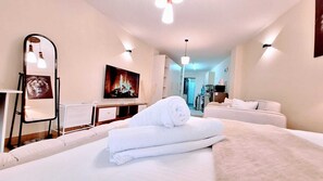 1 bedroom, iron/ironing board, WiFi, bed sheets