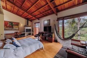 3 chambres, Wi-Fi, draps fournis