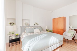 1 bedroom, iron/ironing board, free WiFi, bed sheets