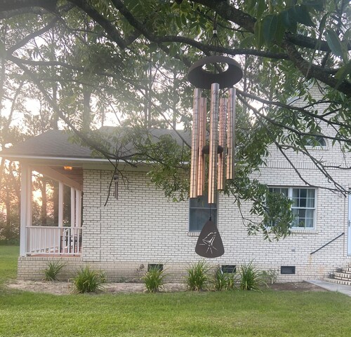 Bell’s Place 

“ You’re at home at Bell’s Place“!
 Family friendly