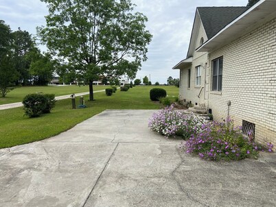 Bell’s Place 

“ You’re at home at Bell’s Place“!
 Family friendly