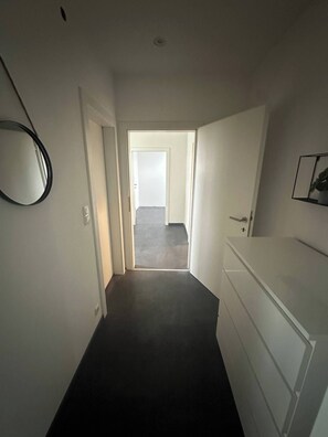 House, 2 Bedrooms, Smoking, Garden View | Interior