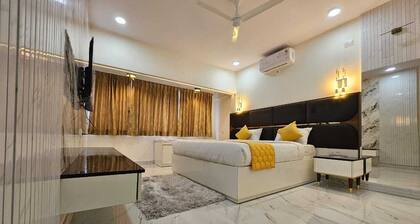 SS LUMINA GUEST HOUSE