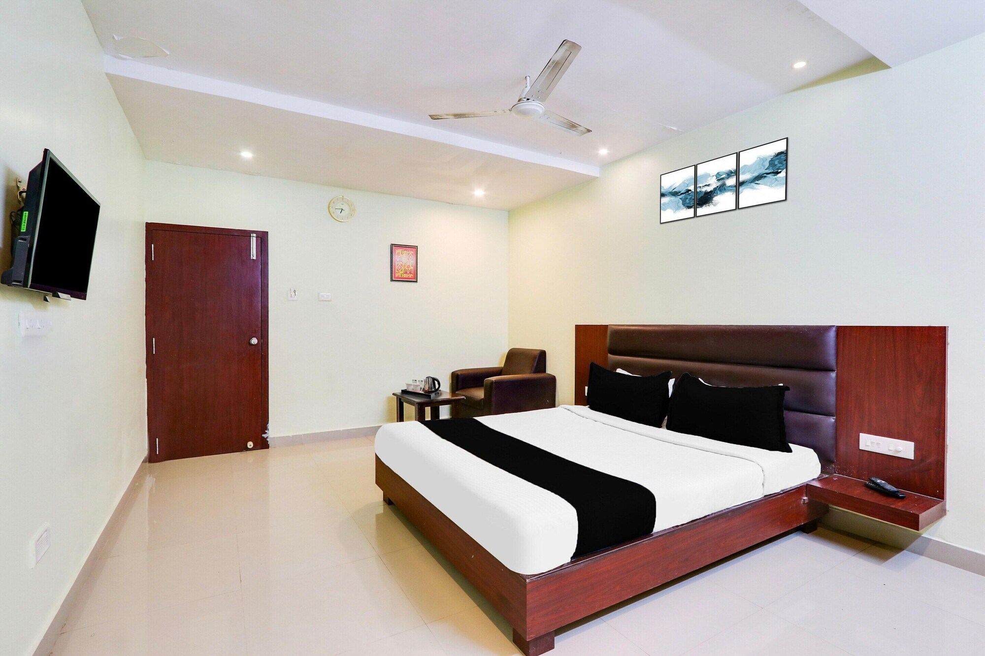 2 Star Hotels