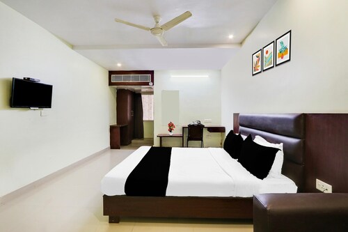 Premium Stays at Gudivada by Sistala Atithi Inn