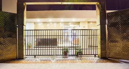 Super Townhouse Hoshangabad