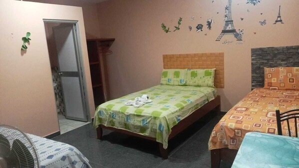 Classic Triple Room | Free WiFi - hospedaje jayko (Nauta)