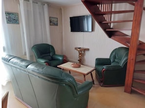 Living area - Minimum 4-day, weekly or monthly rental, 15 minutes from Dunkirk (Grande-Synthe)