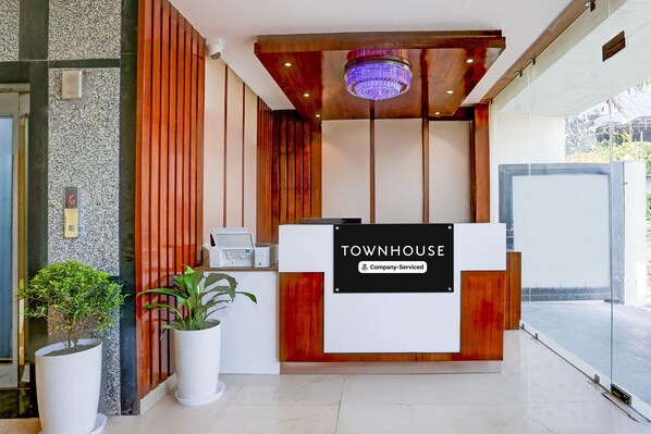 House | Reception