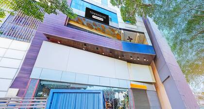 Super Townhouse Itpl Formerly Royal Rooms