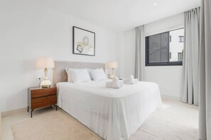 2 habitaciones, tabla de planchar con plancha y wifi gratis 