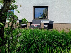 Terrace/patio - Vacation apartment Zum Symposion (Namborn)