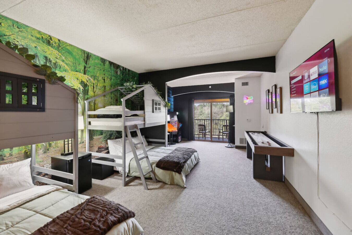 3 chambres, fer et planche à repasser, lit parapluie, Wi-Fi gratuit