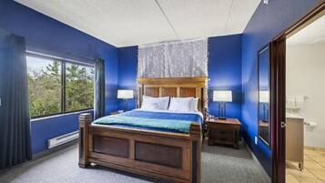 3 bedrooms, iron/ironing board, travel crib, free WiFi