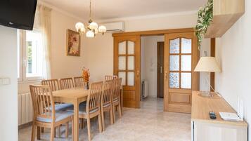 غرفة المعيشة