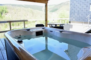 House | Spa treatment