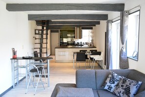 House | Living room