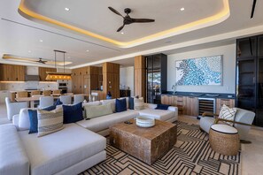 Télévision, espaces bureaux