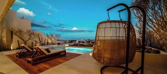 Solesta 4BR Villa and Luxury Casita by The Agency Baja